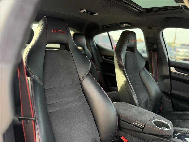 Used 2015 Porsche Panamera GTS AWD/4WD image 33
