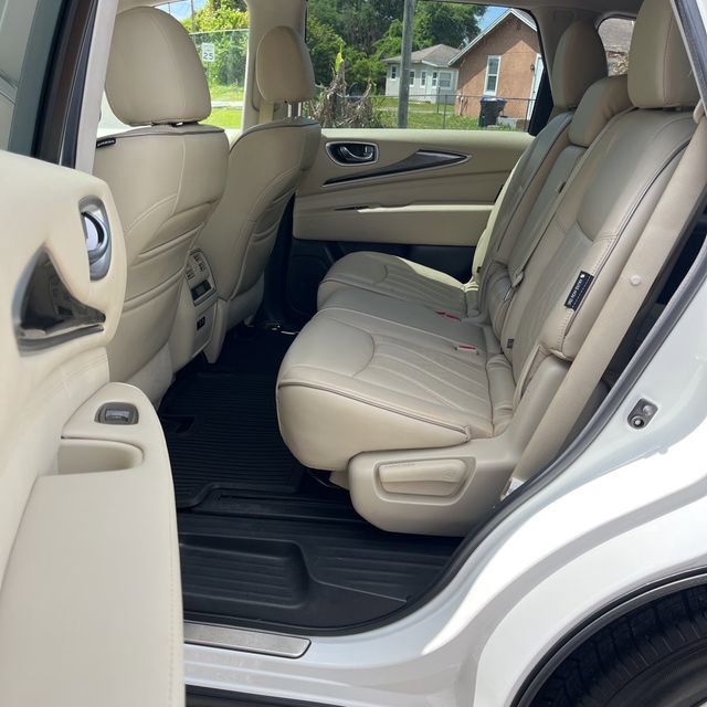 Used 2020 INFINITI QX60 Luxe w/ Essential Package image 12