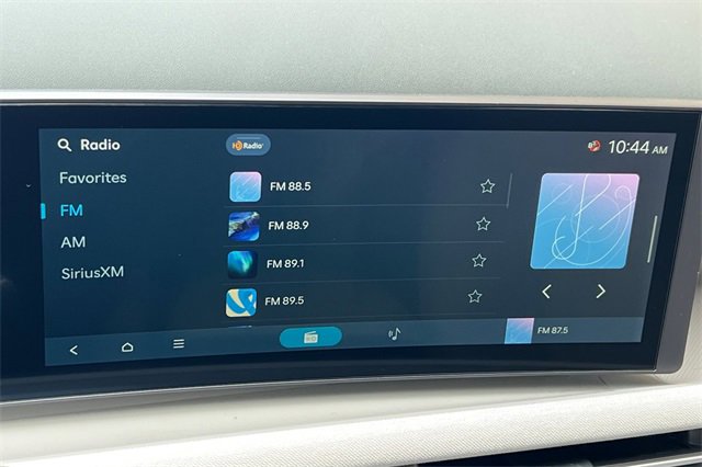 New 2025 Hyundai Tucson Limited image 18