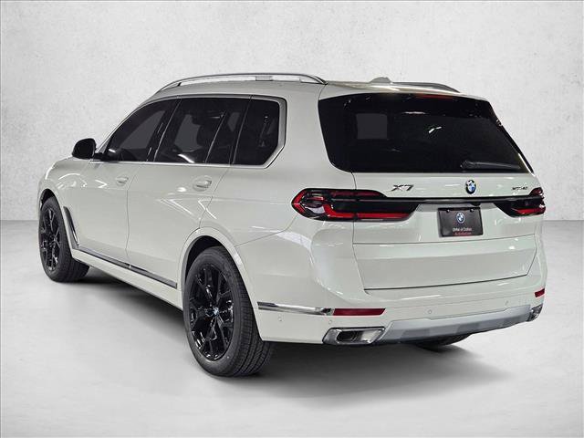 Used 2027 BMW X7 xDrive40i w/ Premium Package AWD/4WD image 9