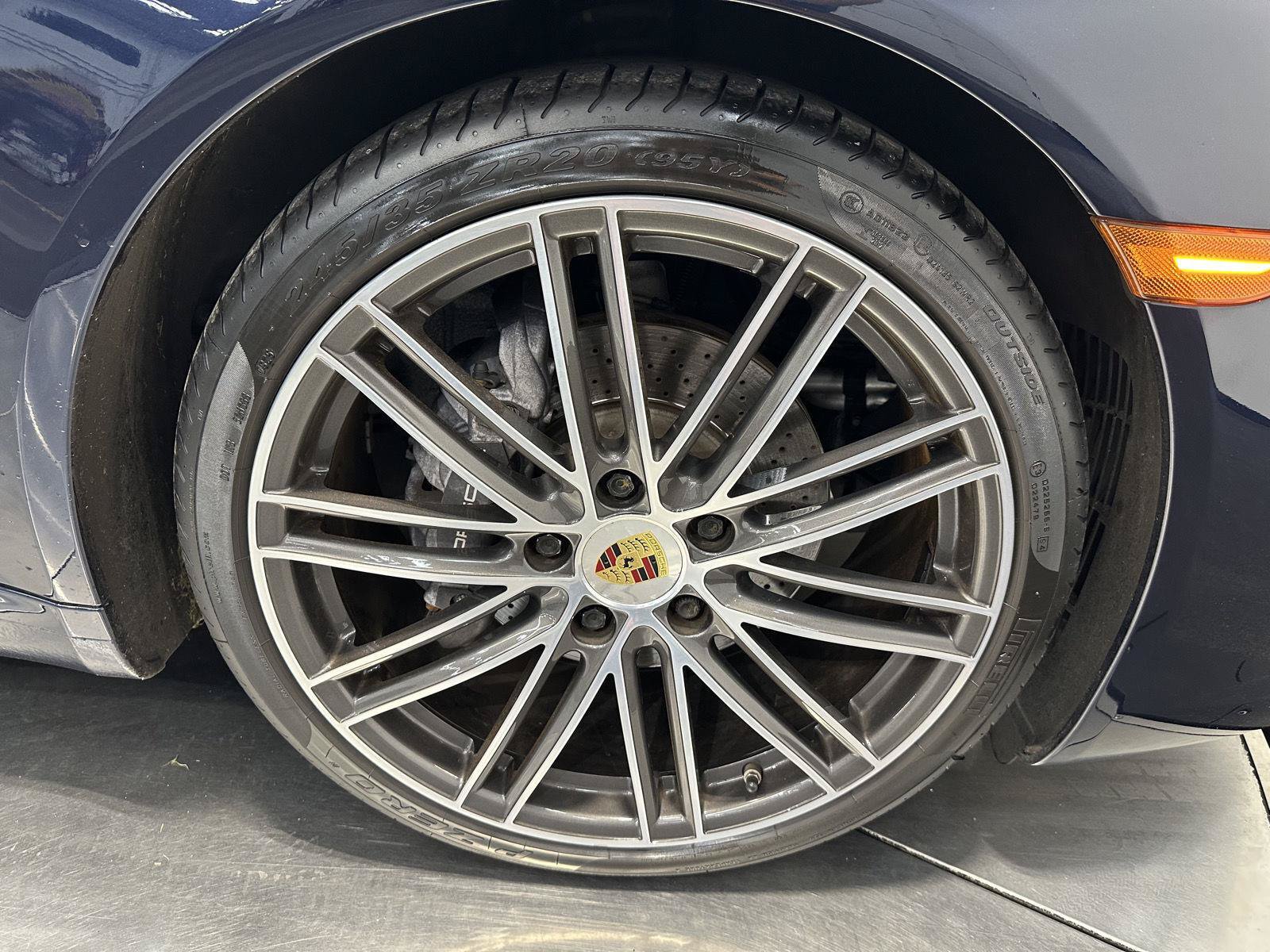 Certified 2018 Porsche 911 Carrera RWD image 14
