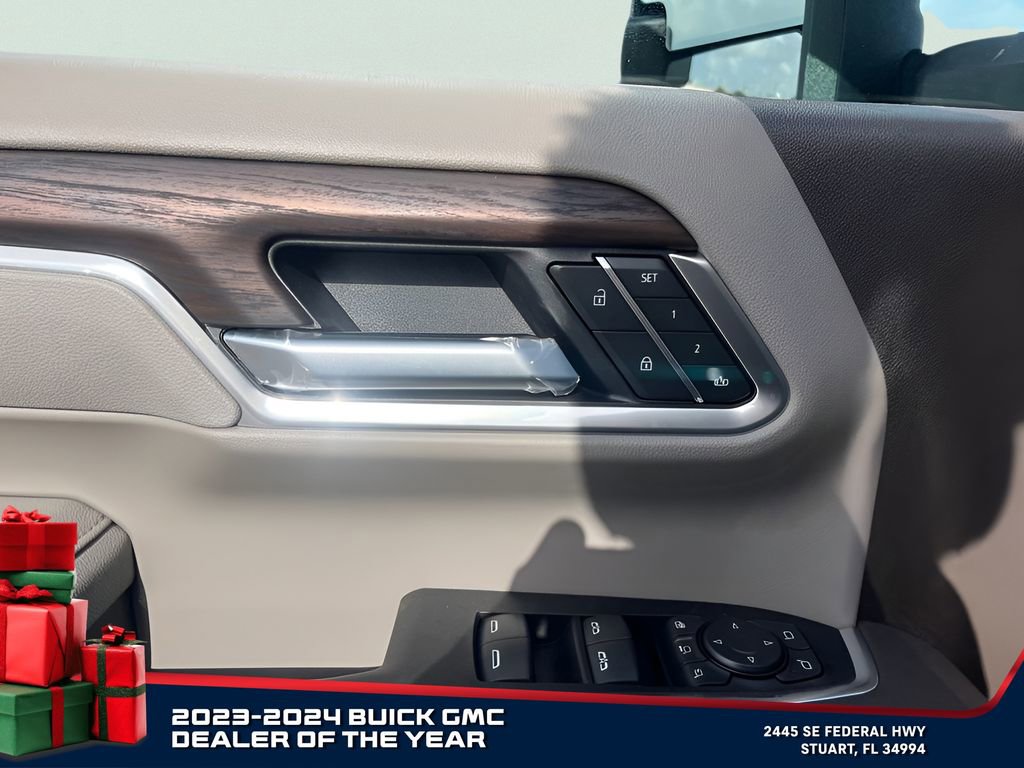New 2025 GMC Sierra 2500 SLT w/ SLT Premium Package image 21