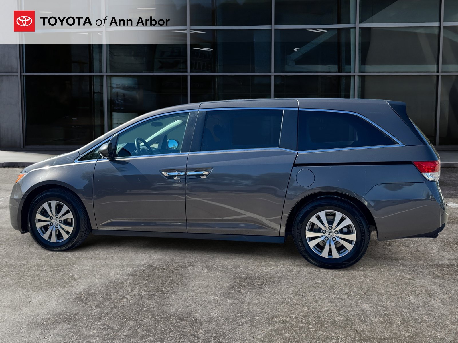 Used 2016 Honda Odyssey EX image 8