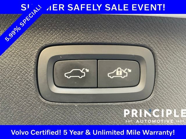 Certified 2024 Volvo XC90 T8 Ultimate AWD/4WD image 29