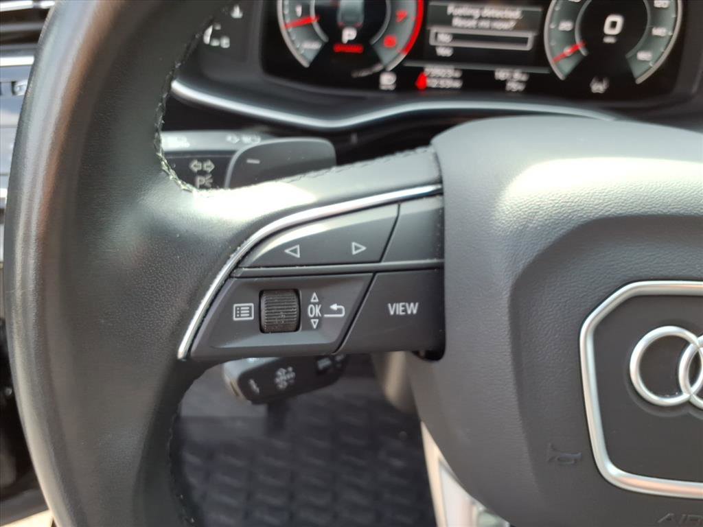 Used 2023 Audi Q7 3.0T Prestige image 15