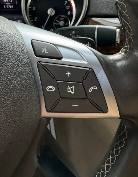 Used 2015 Mercedes-Benz ML 400 4MATIC image 30