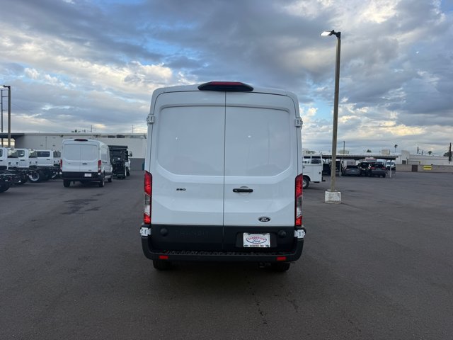 New 2027 Ford Transit 250 148 Medium Roof RWD image 4