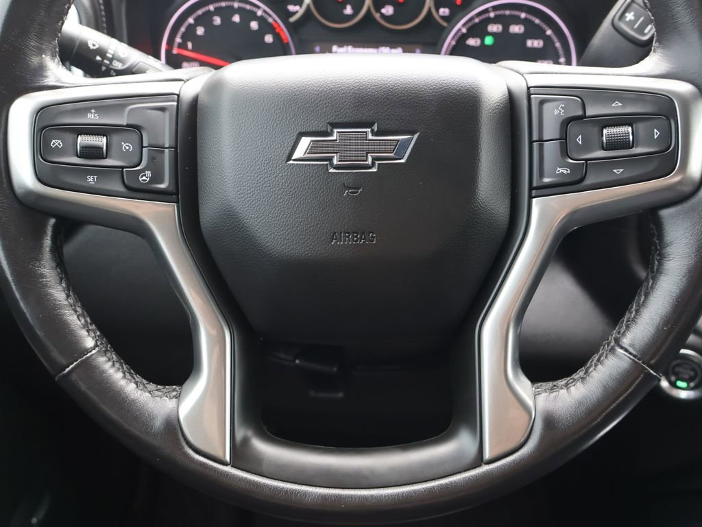 Used 2020 Chevrolet Silverado 1500 LT Trail Boss AWD/4WD image 15