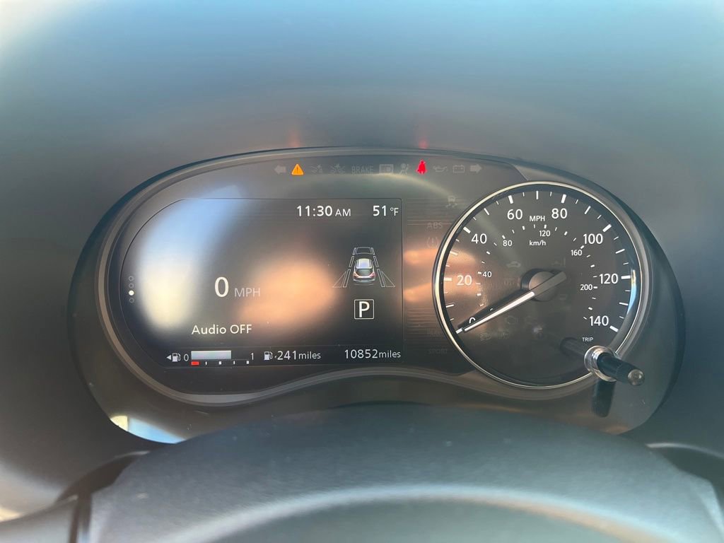 Certified 2024 Nissan Kicks SV w/ Interior Electronics Package image 17