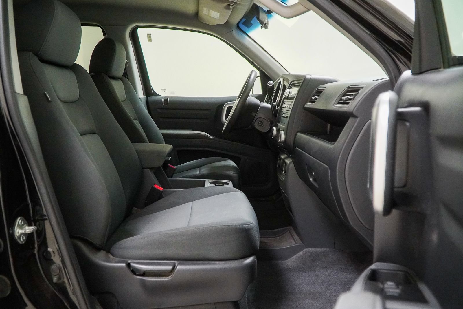 Used 2007 Honda Ridgeline RTX image 35