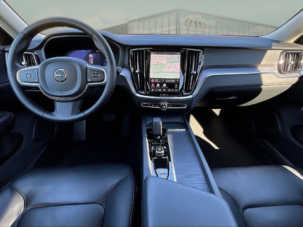 Used 2024 Volvo S60 B5 Core AWD/4WD image 9