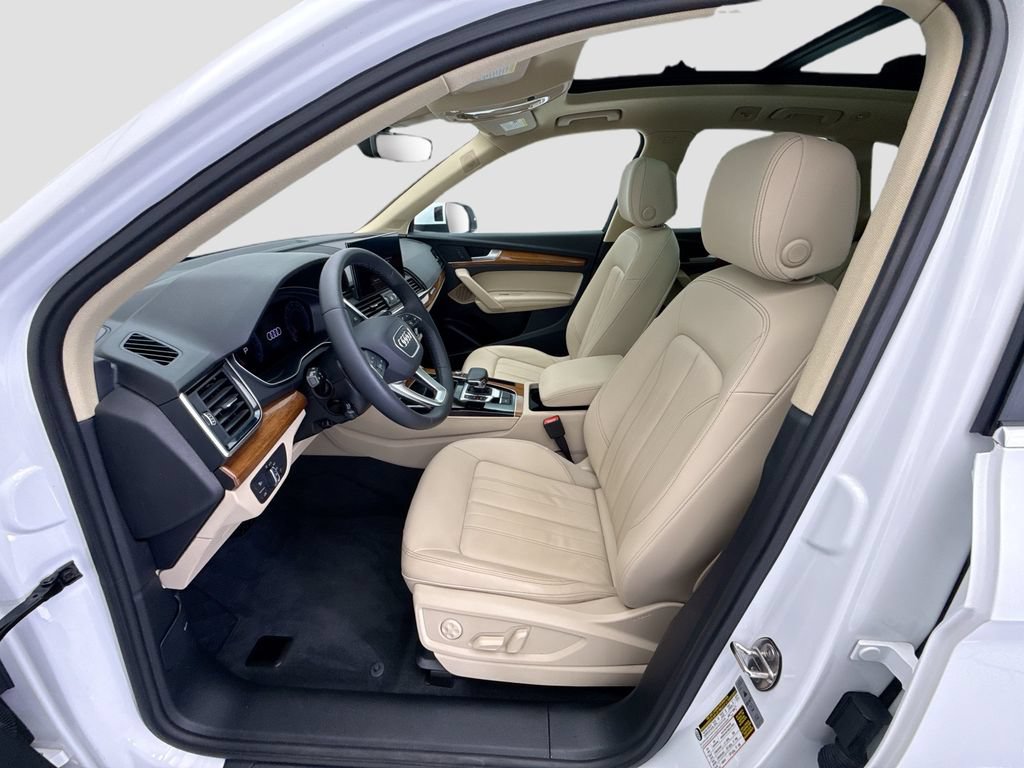 Certified 2023 Audi Q5 2.0T Premium Plus w/ Premium Plus Package AWD/4WD image 18