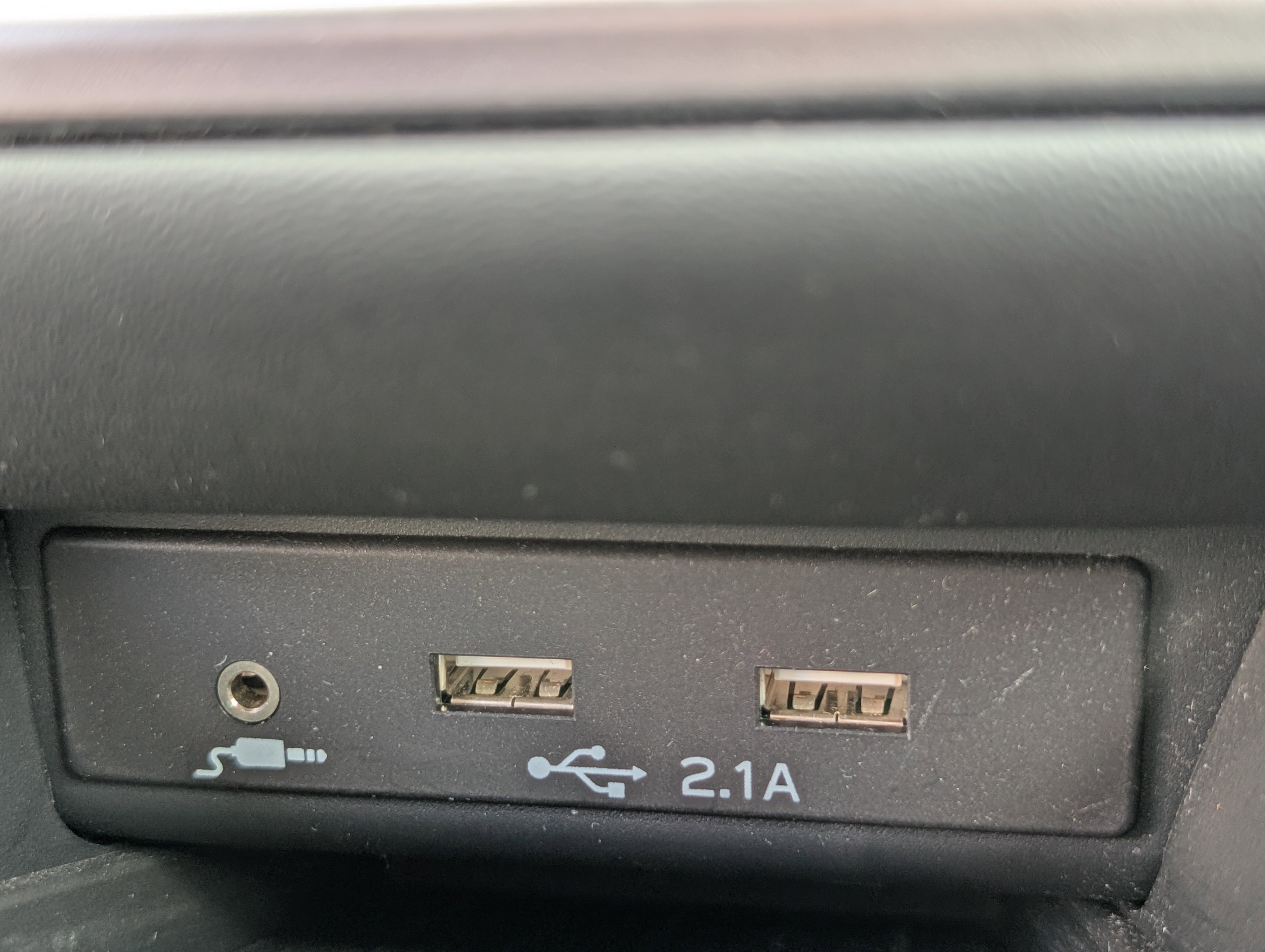 Used 2020 Subaru Outback Limited image 27