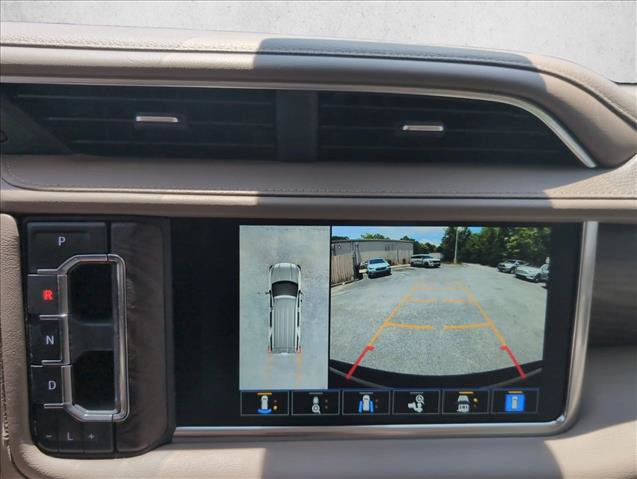 Used 2023 GMC Yukon Denali w/ LPO, Floor Liner Package AWD/4WD image 13