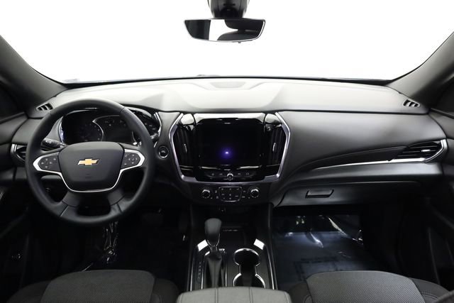 Used 2023 Chevrolet Traverse LT image 16