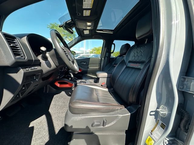 Certified 2024 Nissan Frontier PRO-4X w/ Pro Premium Package AWD/4WD image 23