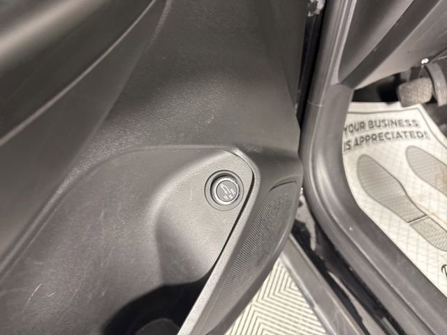 Used 2024 Chevrolet TrailBlazer LT w/ Convenience Package image 31