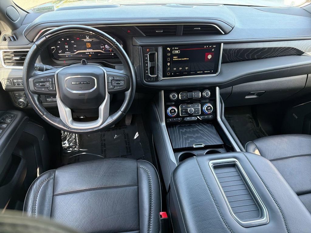 Used 2023 GMC Yukon Denali w/ Denali Reserve Package AWD/4WD image 7