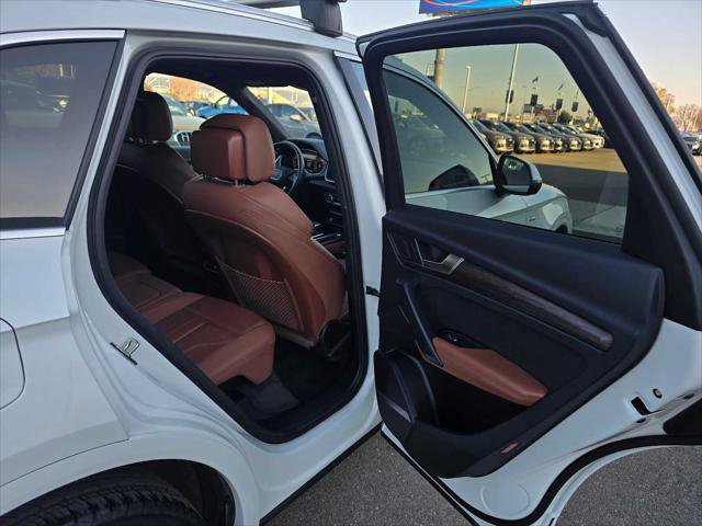 Certified 2025 Audi Q5 2.0T Premium Plus w/ Premium Plus Package image 14