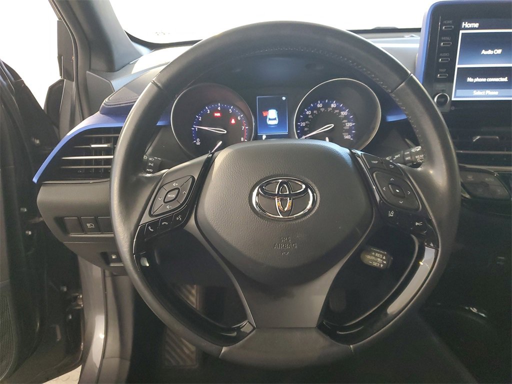 Used 2021 Toyota C-HR XLE image 19