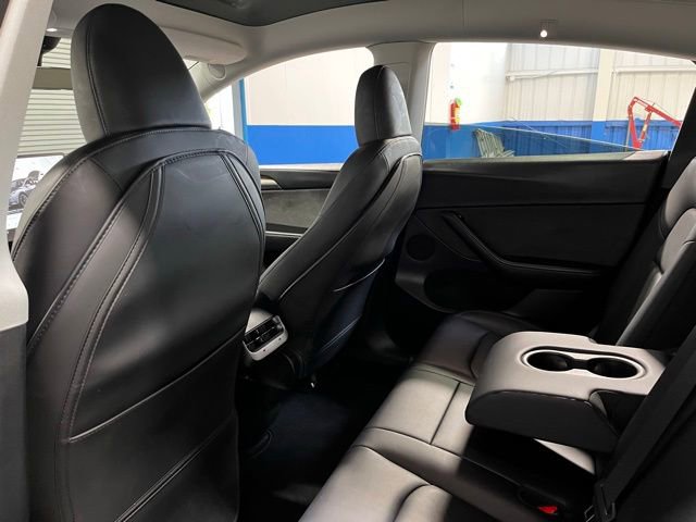 Used 2023 Tesla Model Y Long Range AWD/4WD image 16
