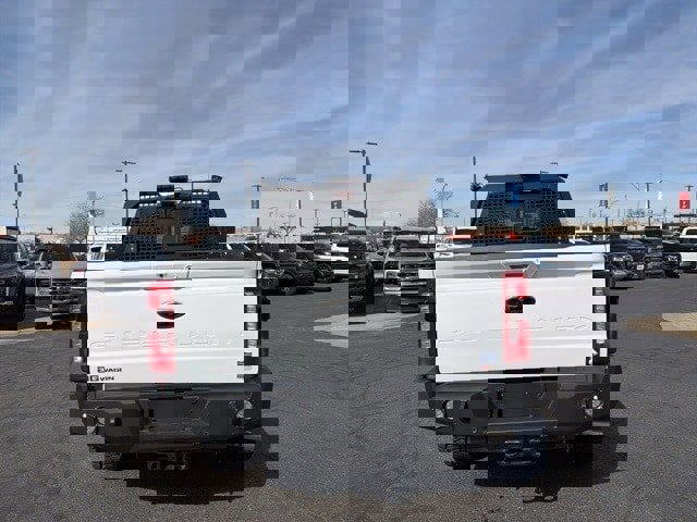 New 2026 Ford F250 Lariat w/ Black Appearance Package image 9