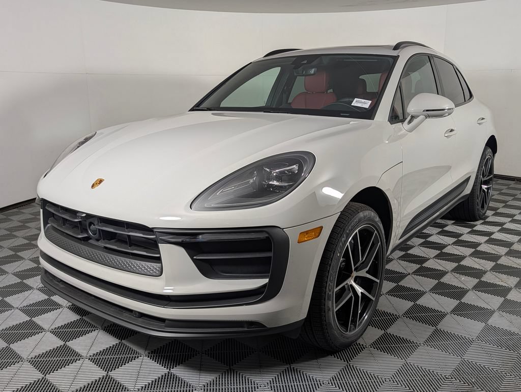New 2026 Porsche Macan AWD/4WD image 1
