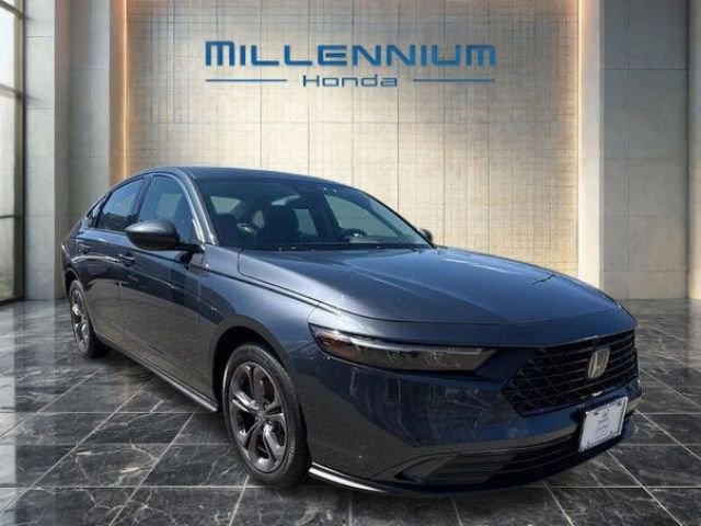 Used 2023 Honda Accord EX image 22