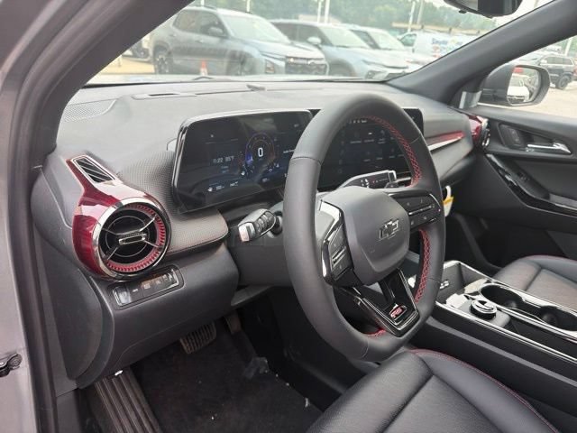 New 2027 Chevrolet Equinox RS w/ LPO, Floor Liner Package AWD/4WD image 10