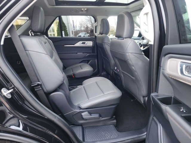 New 2025 Ford Explorer Active w/ Active Comfort Package image 21