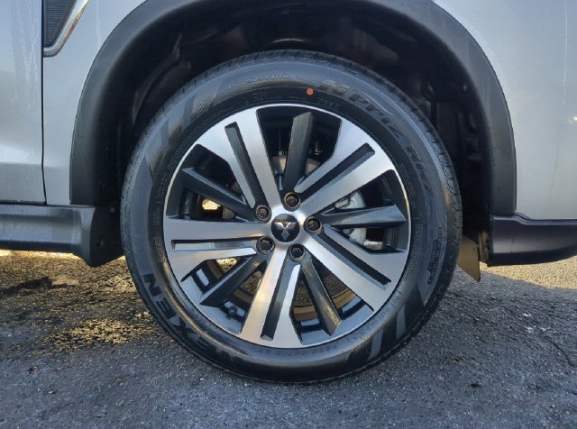 New 2027 Mitsubishi Outlander Sport SE AWD/4WD image 35