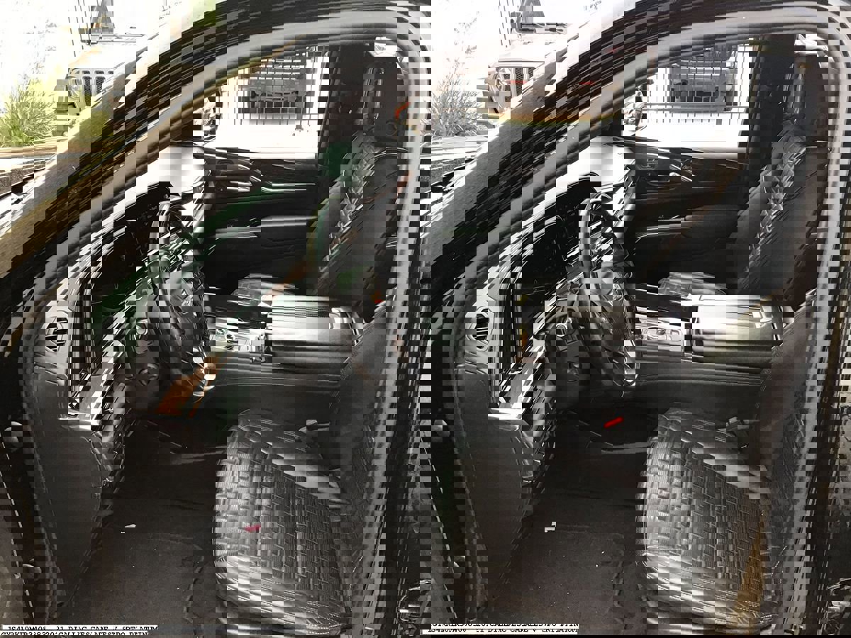 Used 2021 Cadillac Escalade ESV Sport Platinum image 12