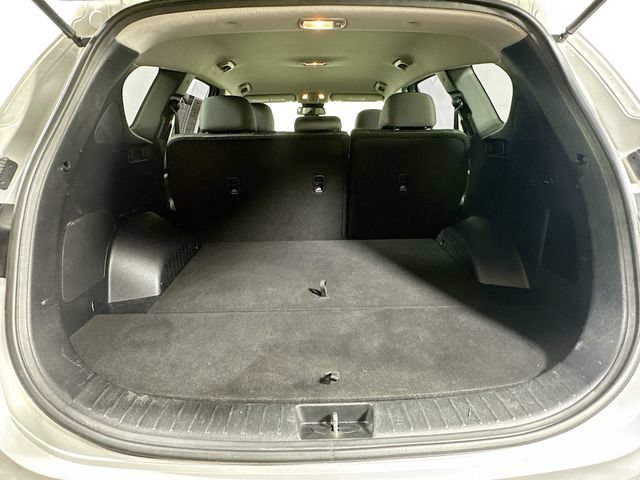 Used 2019 Hyundai Santa Fe SEL AWD/4WD image 30