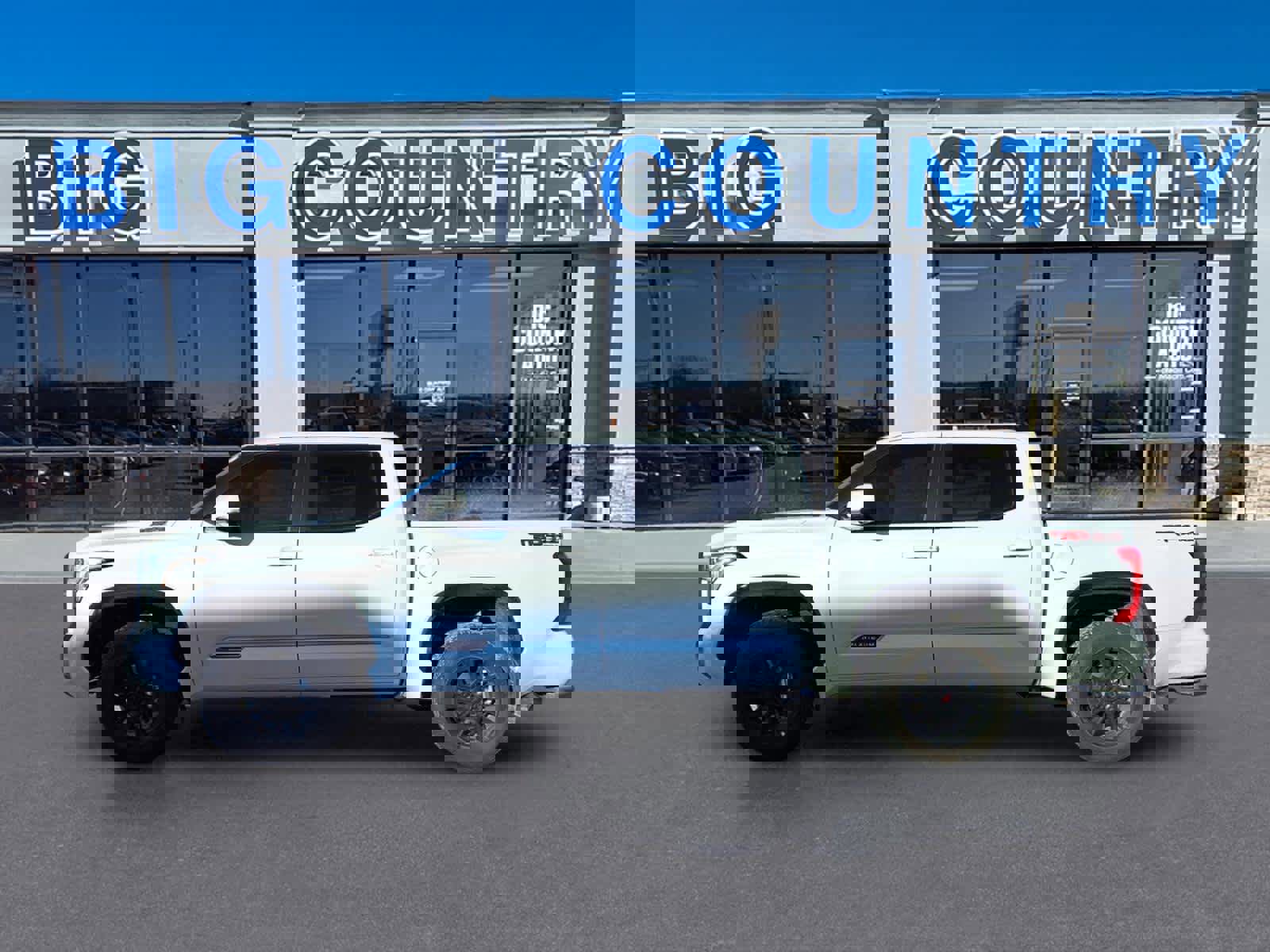 Used 2026 Toyota Tundra Platinum w/ TRD Off-Road Package image 2