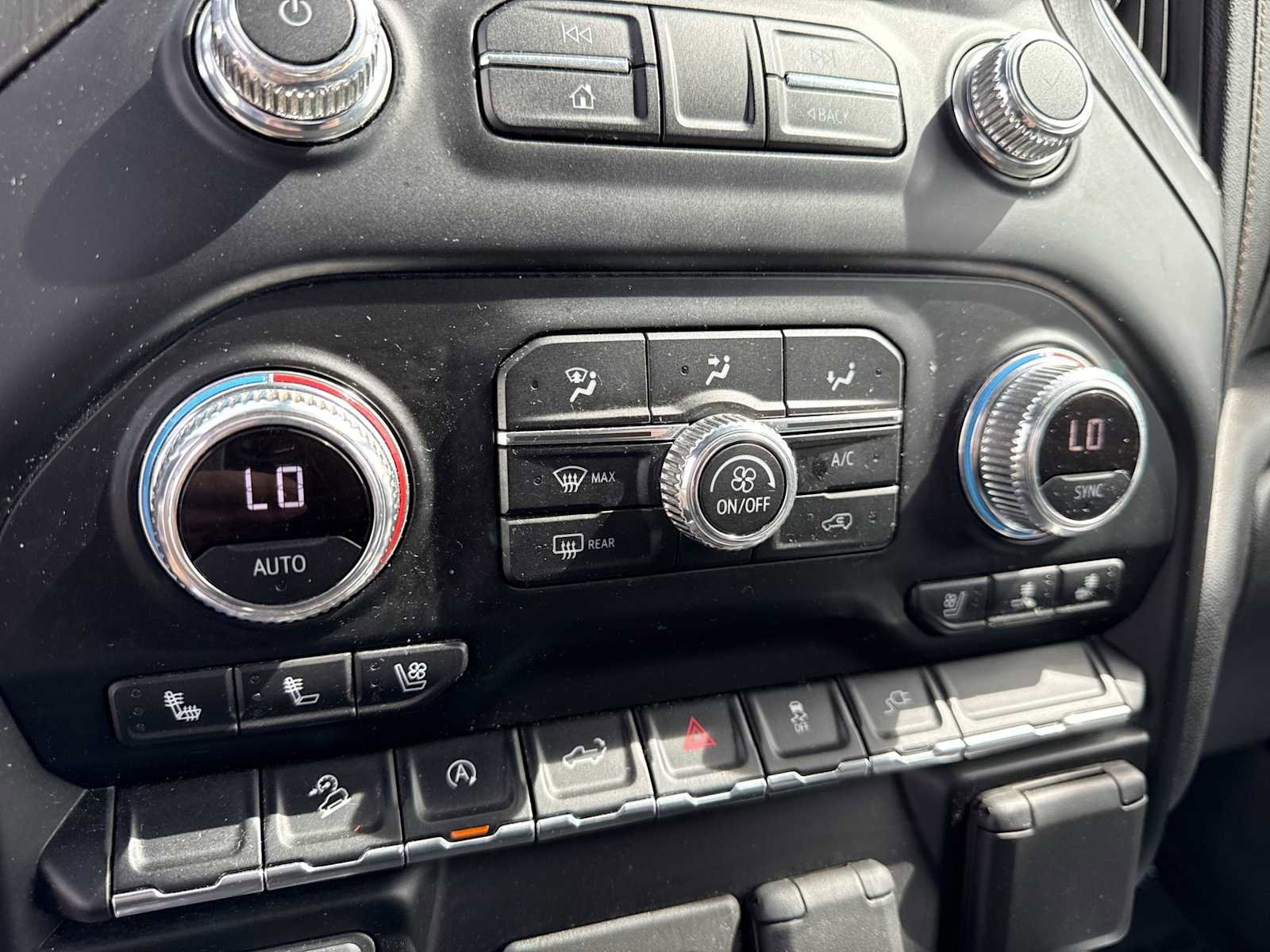 Certified 2021 GMC Sierra 1500 AT4 AWD/4WD image 15