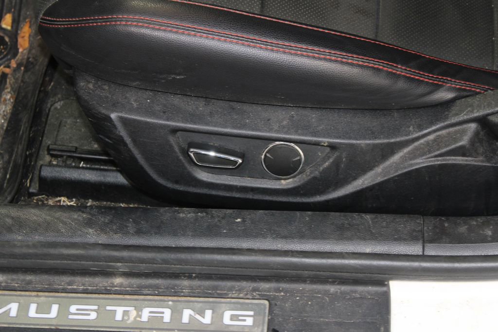 Used 2017 Ford Mustang GT Premium w/ Equipment Group 401A image 16