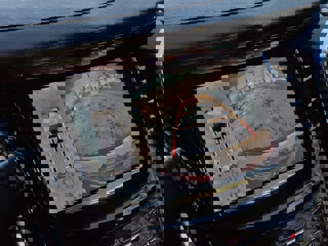 Used 2016 Cadillac Escalade Luxury image 29