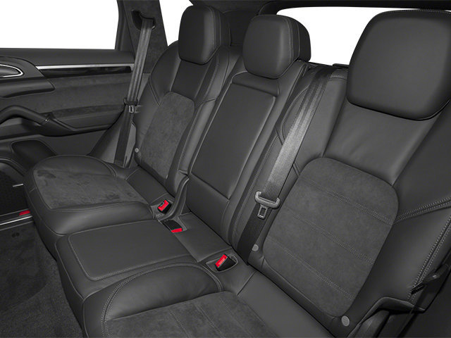 Used 2014 Porsche Cayenne GTS AWD/4WD image 17