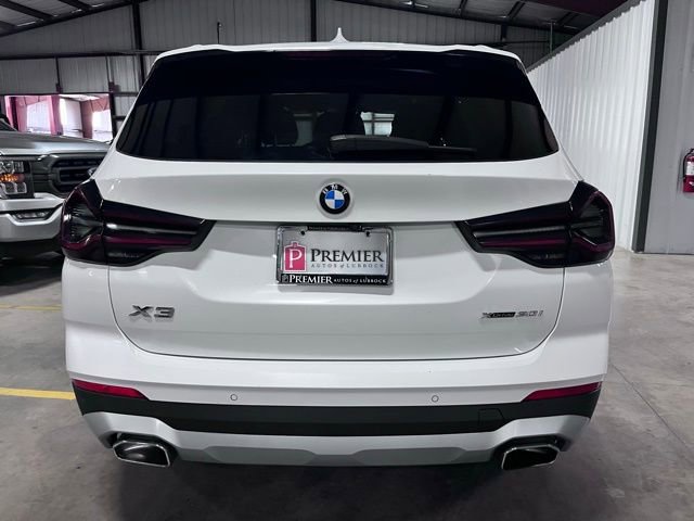 Used 2024 BMW X3 xDrive30i w/ Premium Essential Package image 3