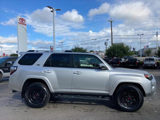 Certified 2022 Toyota 4Runner SR5 Premium w/ Moonroof Package RWD image 5