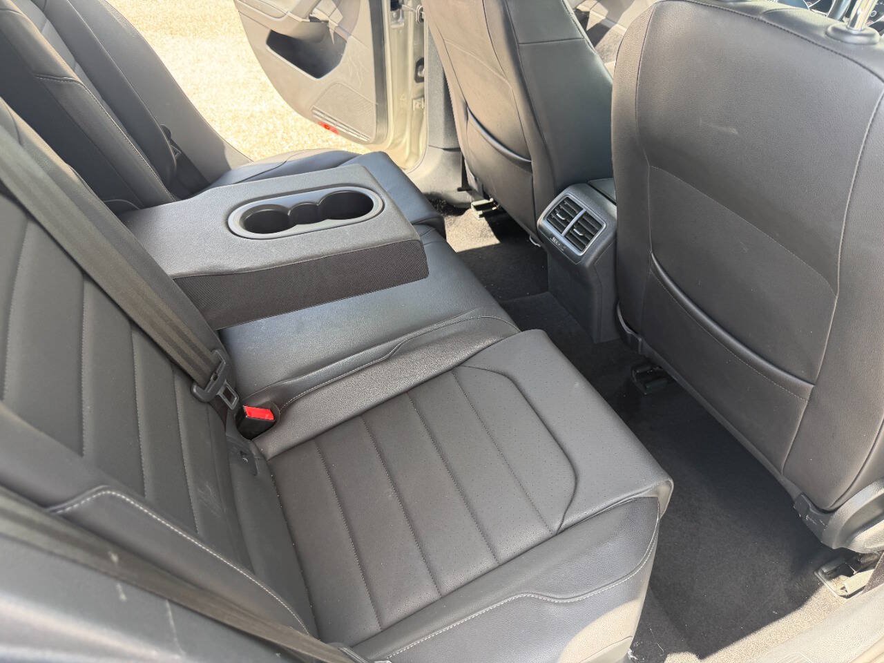 Used 2015 Volkswagen Golf TDI SEL FWD image 24