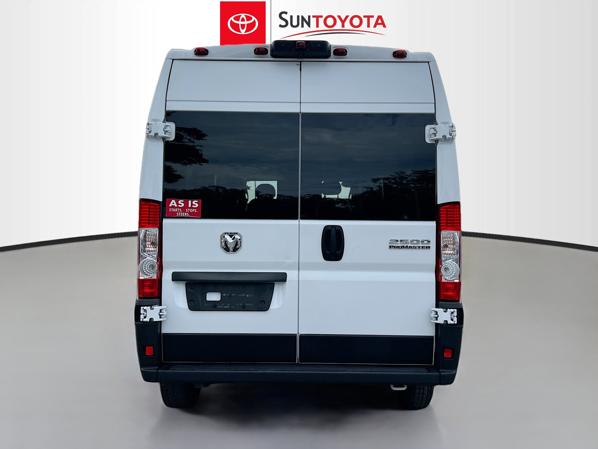 Used 2023 RAM ProMaster 2500 FWD image 5