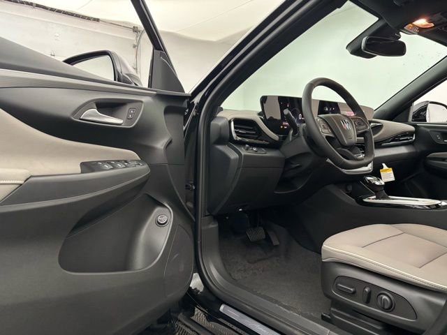 New 2026 Buick Envista Avenir image 16