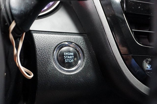 Used 2022 Toyota Camry XSE image 21