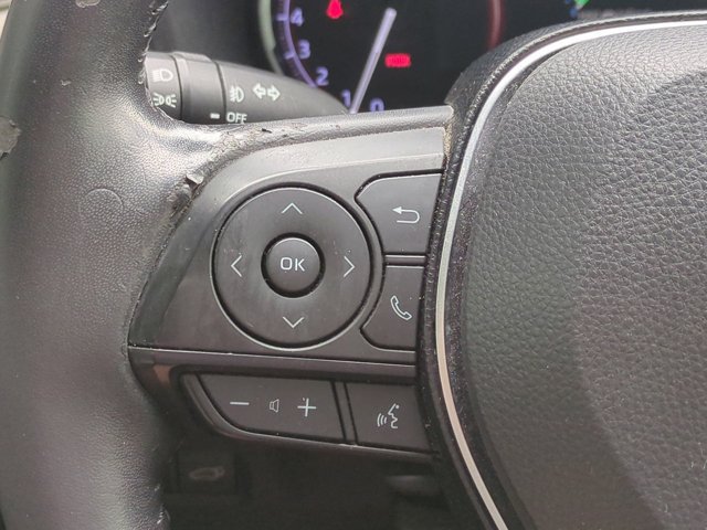 Used 2019 Toyota RAV4 Limited FWD image 24