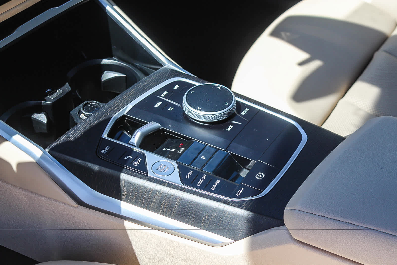 Used 2023 BMW 330i Sedan w/ Driving Assistance Package RWD image 18