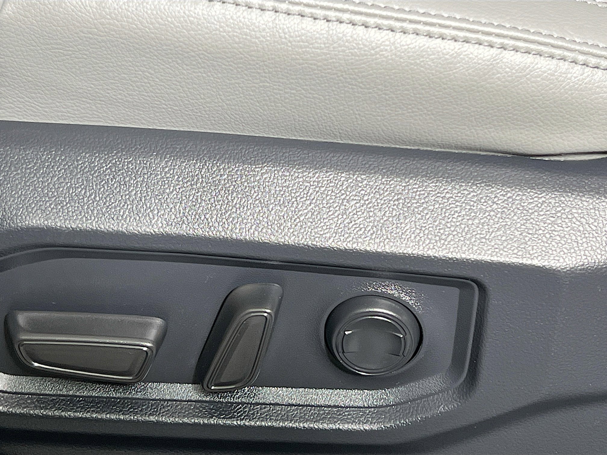 Used 2025 Toyota Tundra SR5 image 15