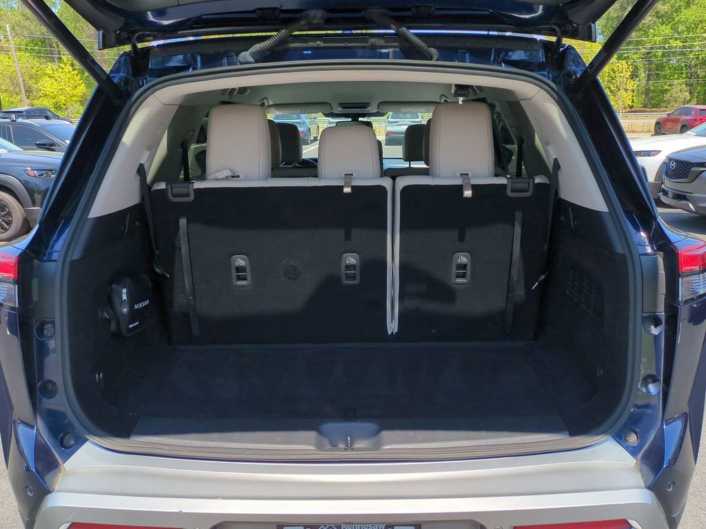 Used 2022 Nissan Pathfinder SL w/ Cargo Package image 13