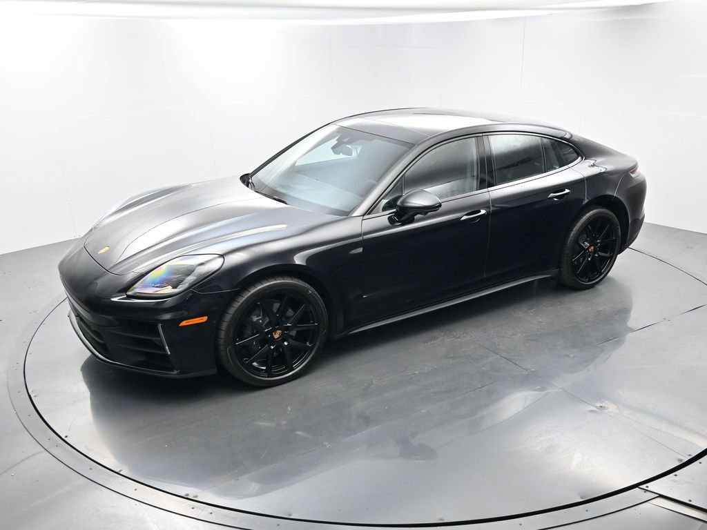 Used 2026 Porsche Panamera image 33