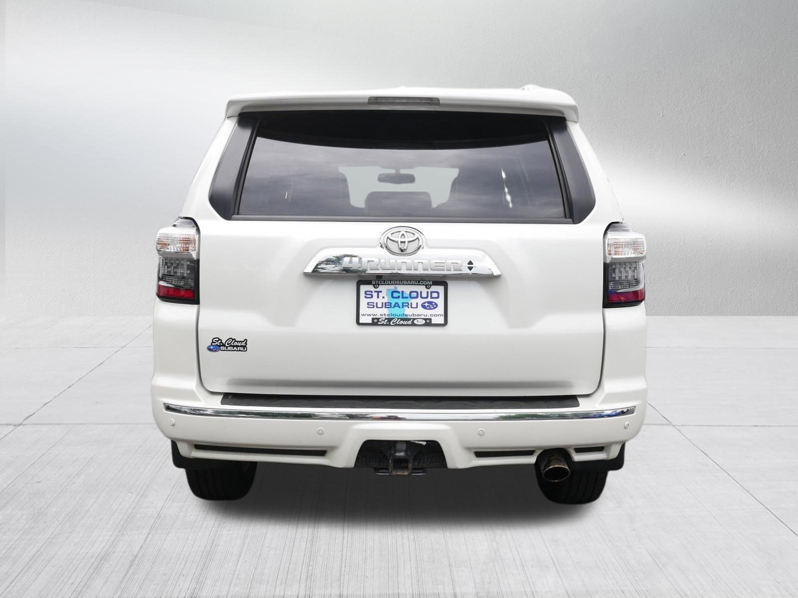 Used 2018 Toyota 4Runner Limited AWD/4WD image 6